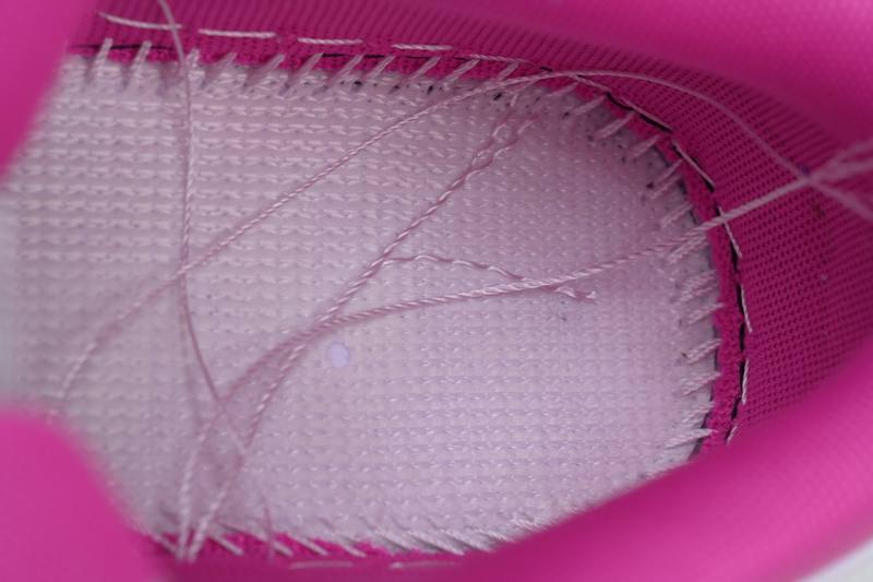 XH Air Jordan 1 Low GS 'Fire Pink'