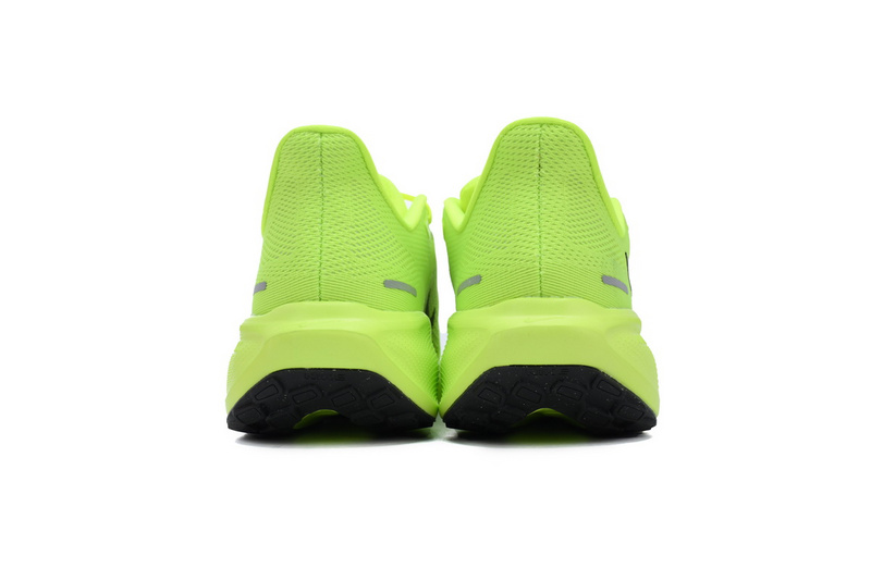 Air Zoom Pegasus 41 'Volt'
