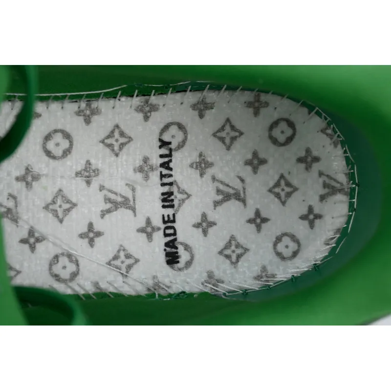 Louis Vuitton Trainer green gray diamond