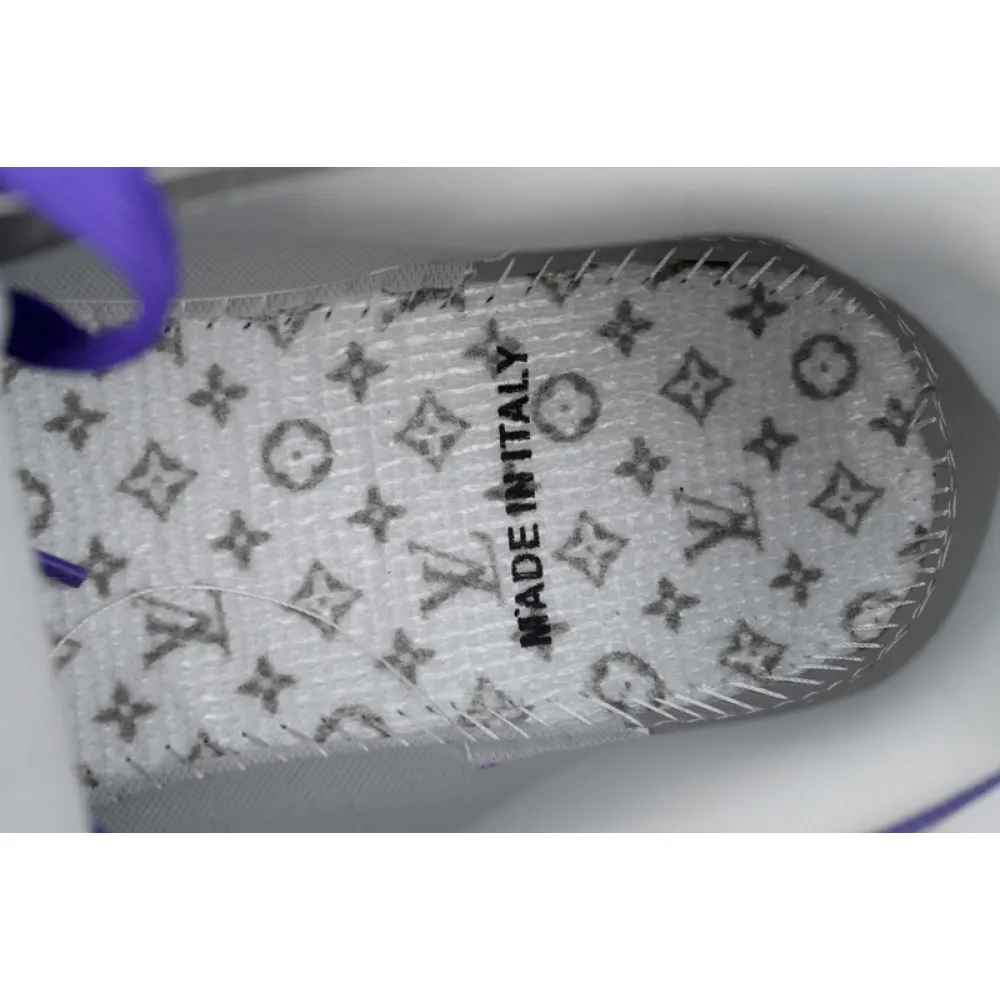 Louis Vuitton Trainer purple diamond