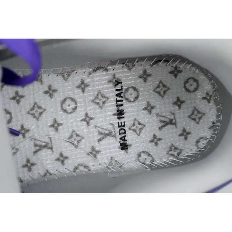 Louis Vuitton Trainer purple diamond