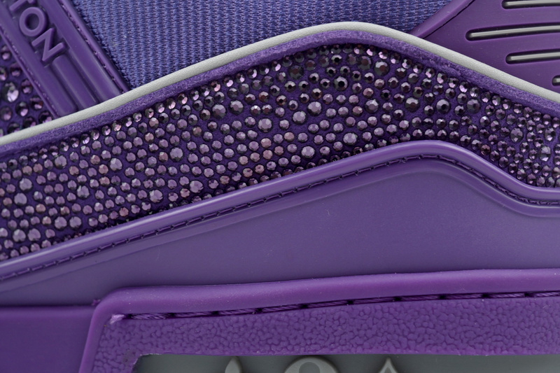 Louis Vuitton Trainer purple diamond