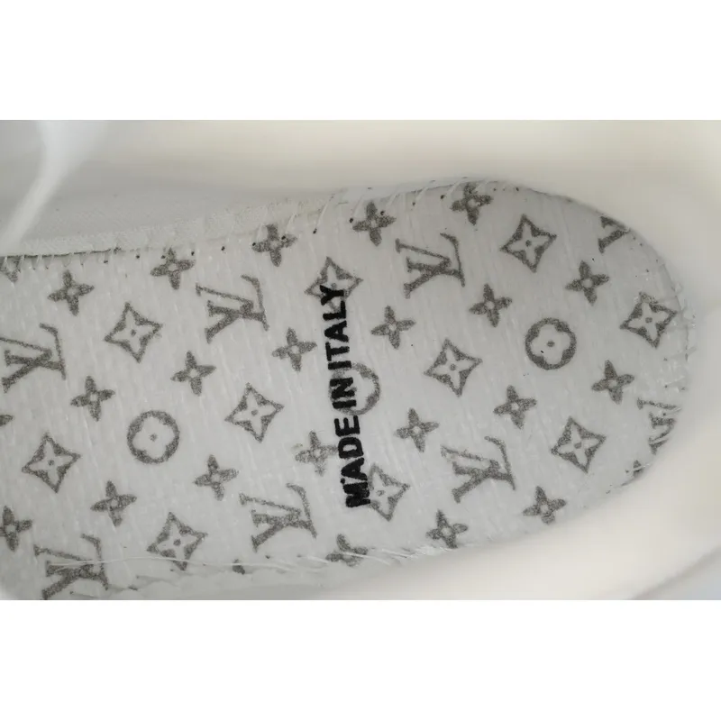 Louis Vuitton Trainer white green diamond