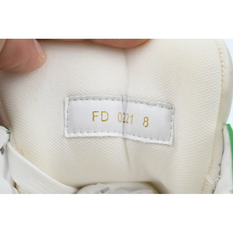 Louis Vuitton Trainer white green diamond