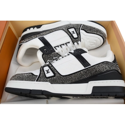 Louis Vuitton Trainer white black diamond 02