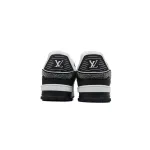 Louis Vuitton Trainer white black diamond