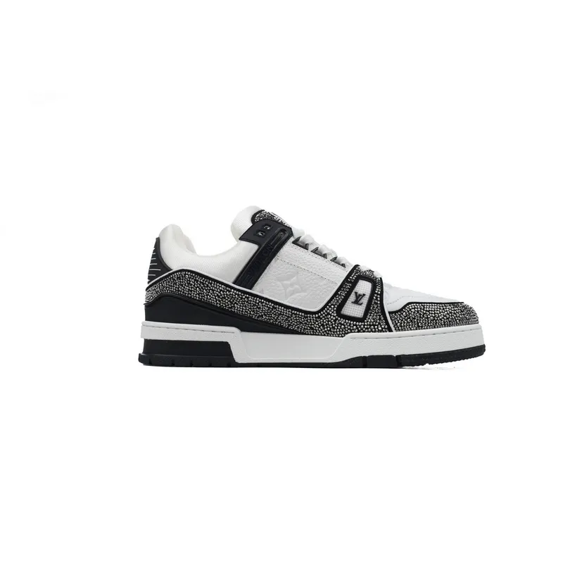 Louis Vuitton Trainer white black diamond