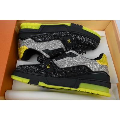 Louis Vuitton Trainer Black and yellow diamond 02