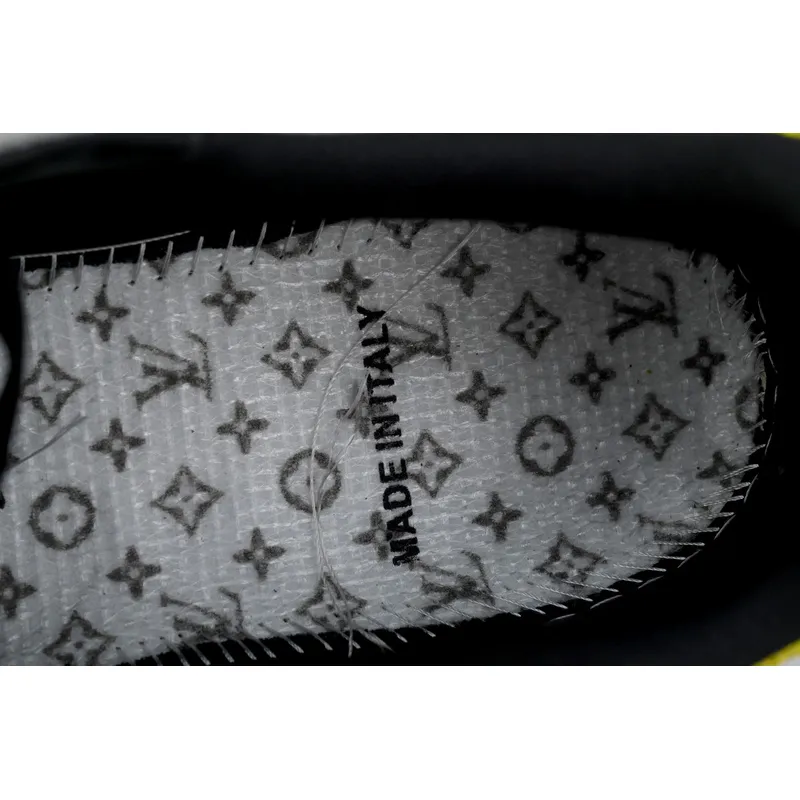 Louis Vuitton Trainer Black and yellow diamond