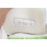 Louis Vuitton Trainer White Green Tail diamond