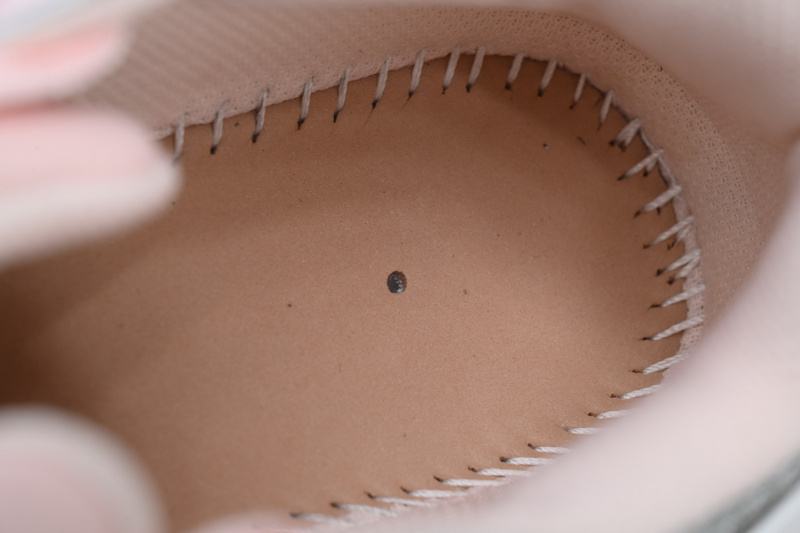 OFF-WHITE Pink White