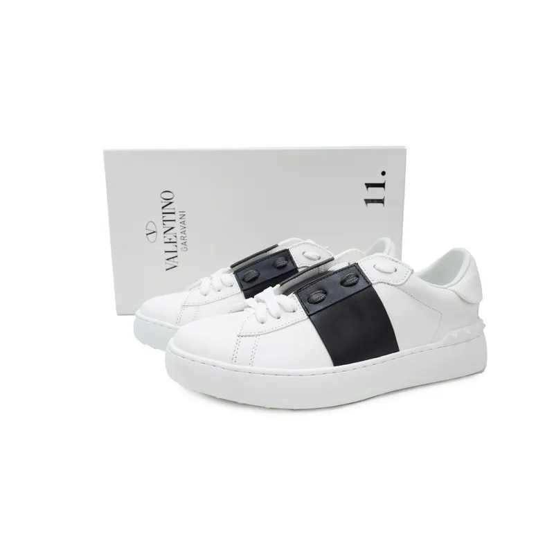 Valentino Rockstud White Black