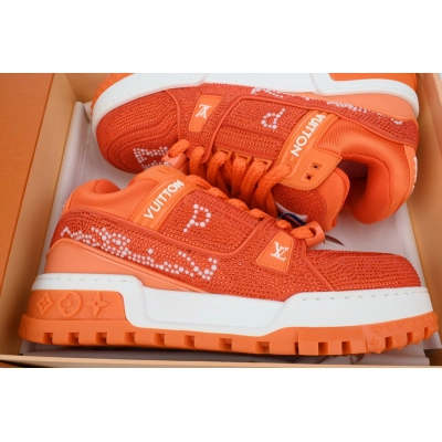 LOUIS VUITTON Trainer White orange diamond face 02