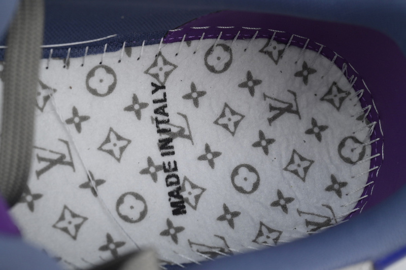 Louis Vuitton Trainer Gray Purple Diamond