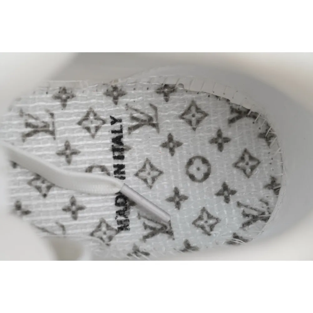 Louis Vuitton Trainer Orange Whitel diamond