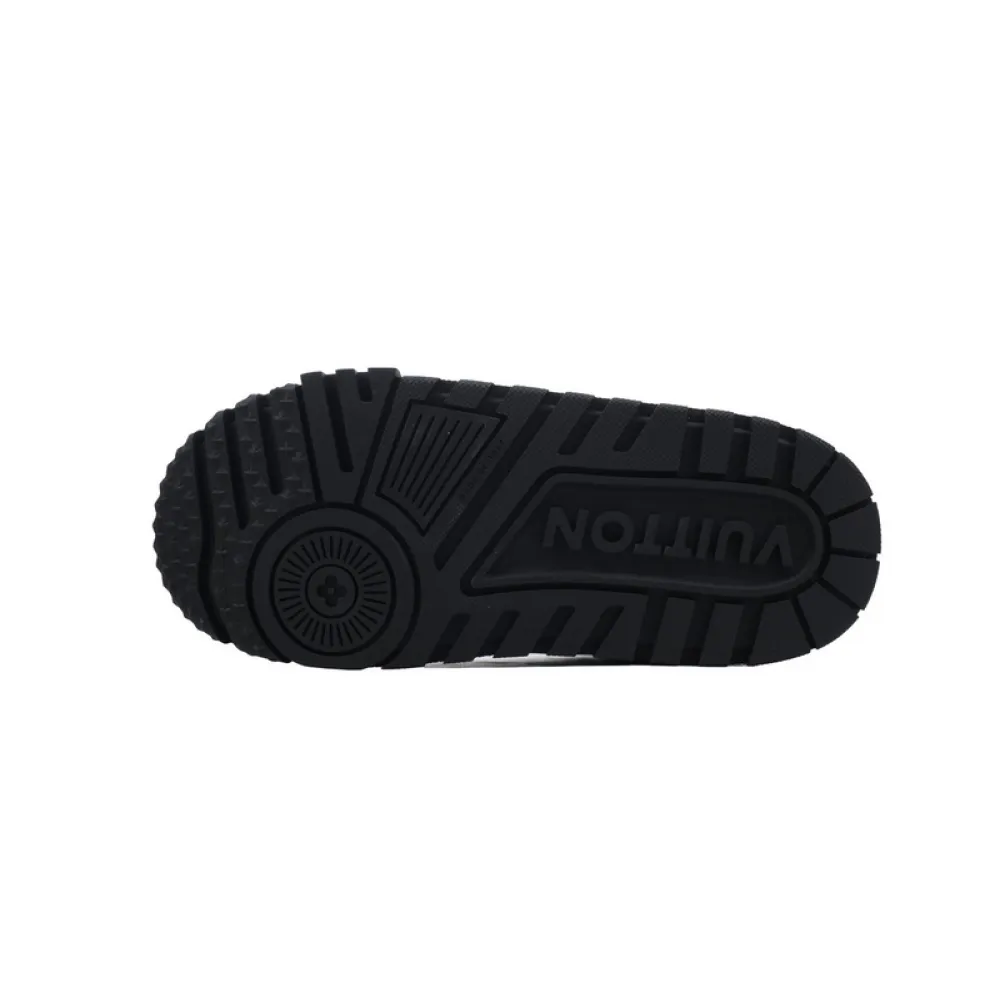 LOUIS VUITTON Trainer All black diamond face