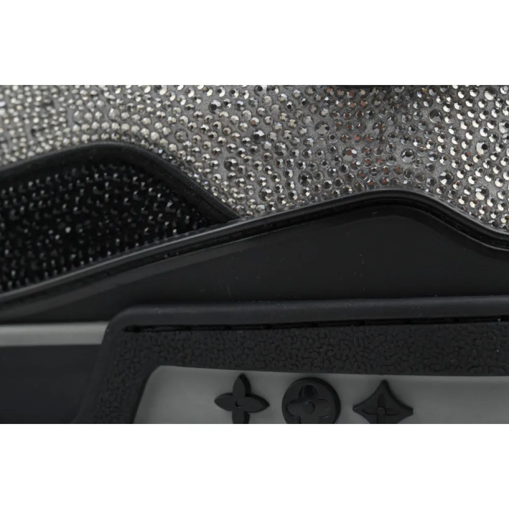 Louis Vuitton Trainer Black Silver Diamond