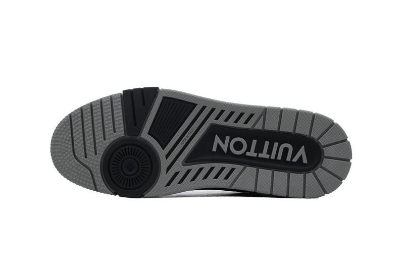 Louis Vuitton Trainer Black Silver Diamond