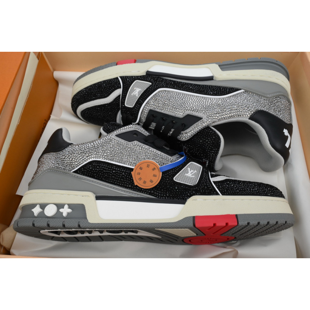 Louis Vuitton Trainer Gray Black Diamond