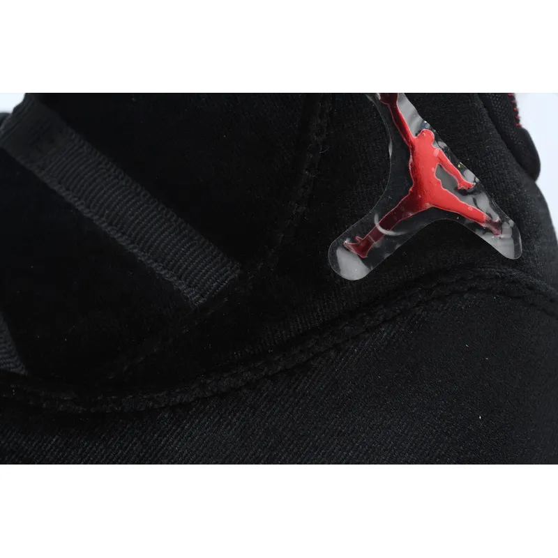 XH Air Jordan 11 Retro 'Bred Velvet'