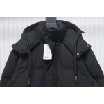 AMI Heart Shape Short Down Jacket Black