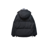 AMI Heart Shape Short Down Jacket Black