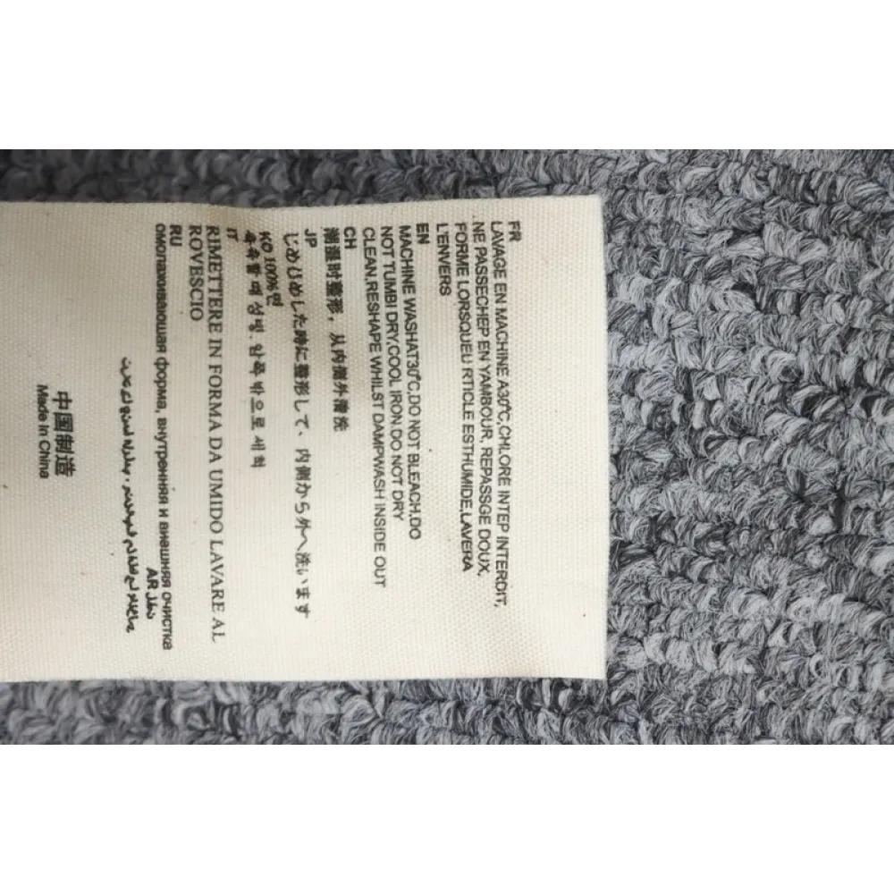 AMI Heart Shape Short Down Jacket Gray