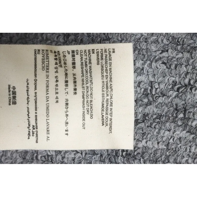 AMI Heart Shape Short Down Jacket Gray