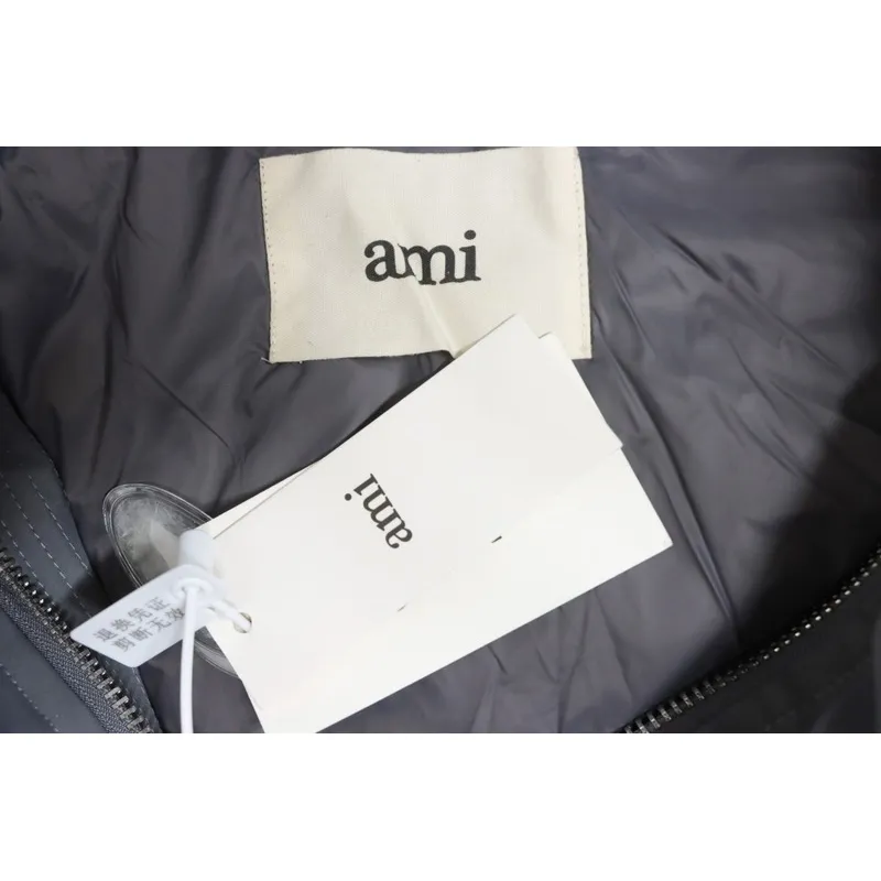 AMI Heart Shape Short Down Jacket Gray