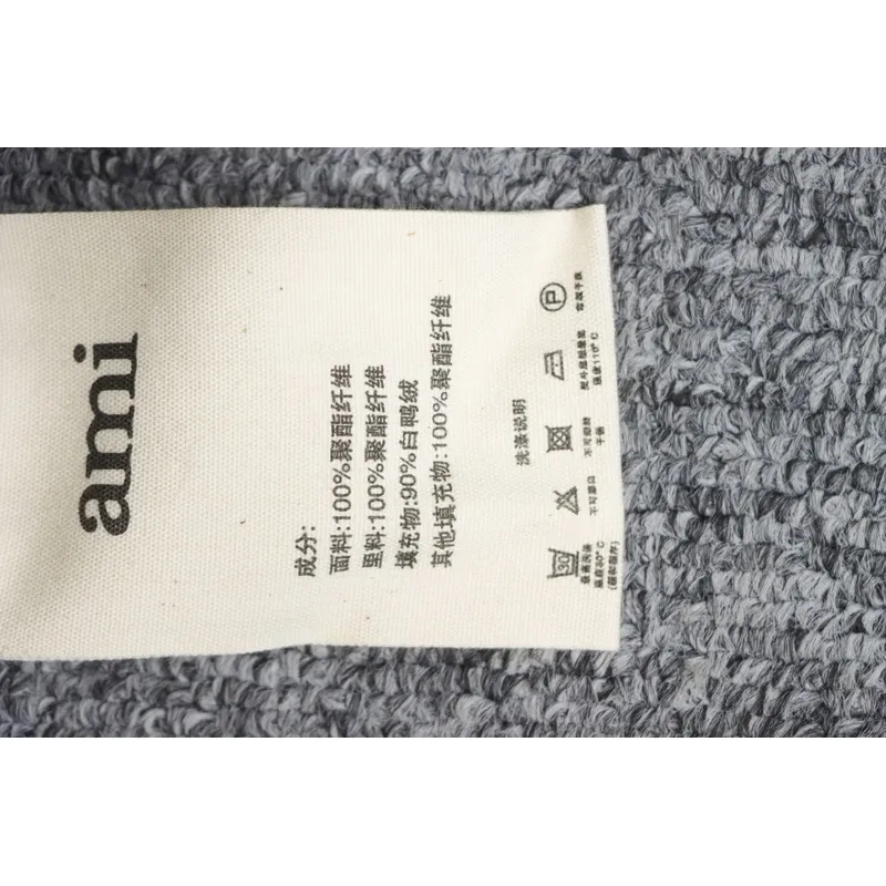 AMI Heart Shape Short Down Jacket Gray
