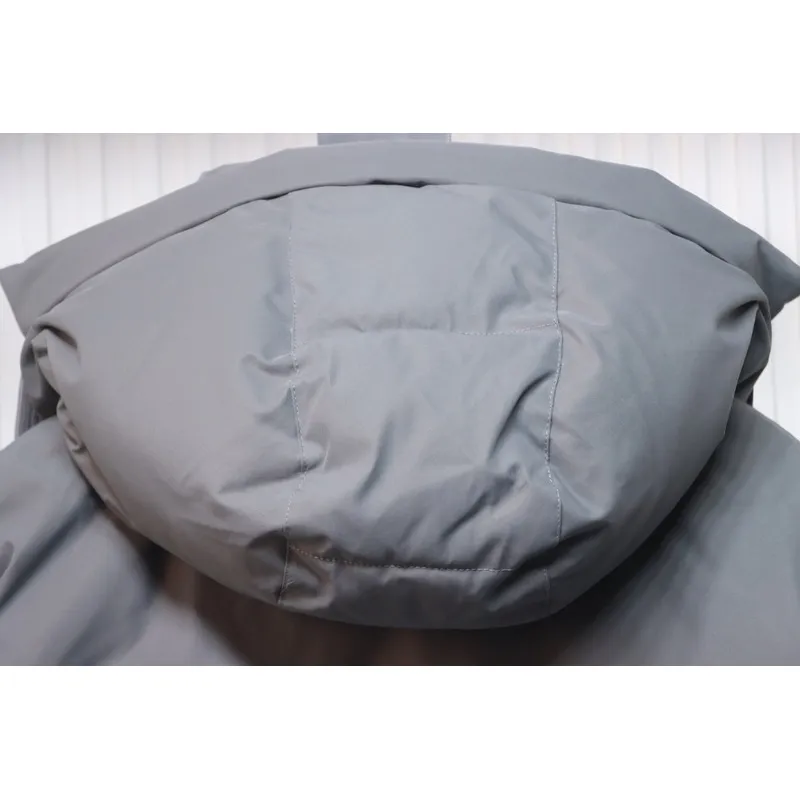 AMI Heart Shape Short Down Jacket Gray