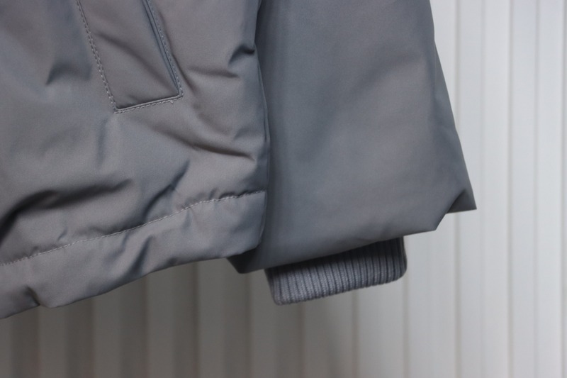 AMI Heart Shape Short Down Jacket Gray