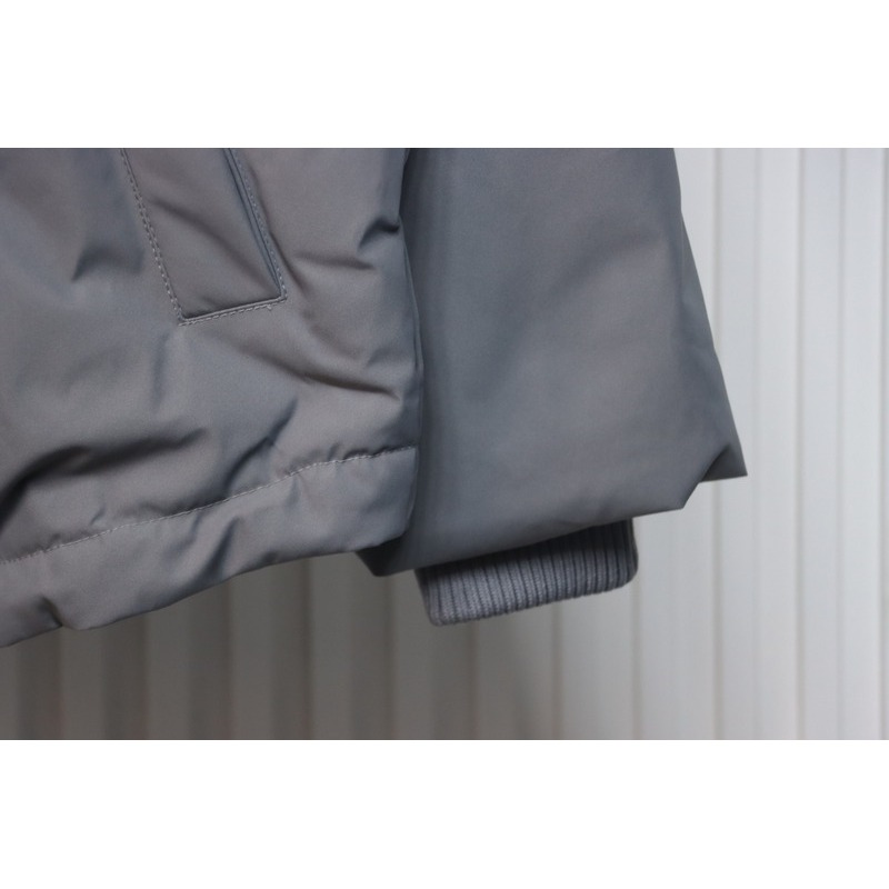 AMI Heart Shape Short Down Jacket Gray