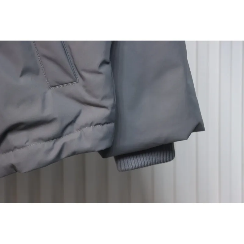 AMI Heart Shape Short Down Jacket Gray