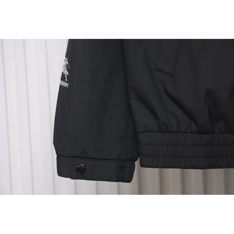 Burberry Arm Warhorse Logo Hooded Jacket Plus Cotton Dark Green/Black