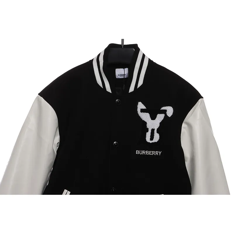 Burberry baseball jacket black