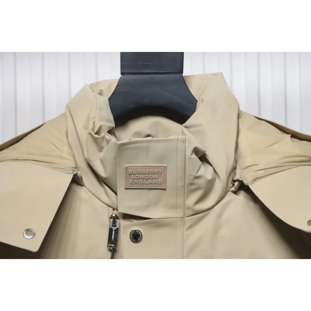 Burberry hooded down jacket Beige/Black