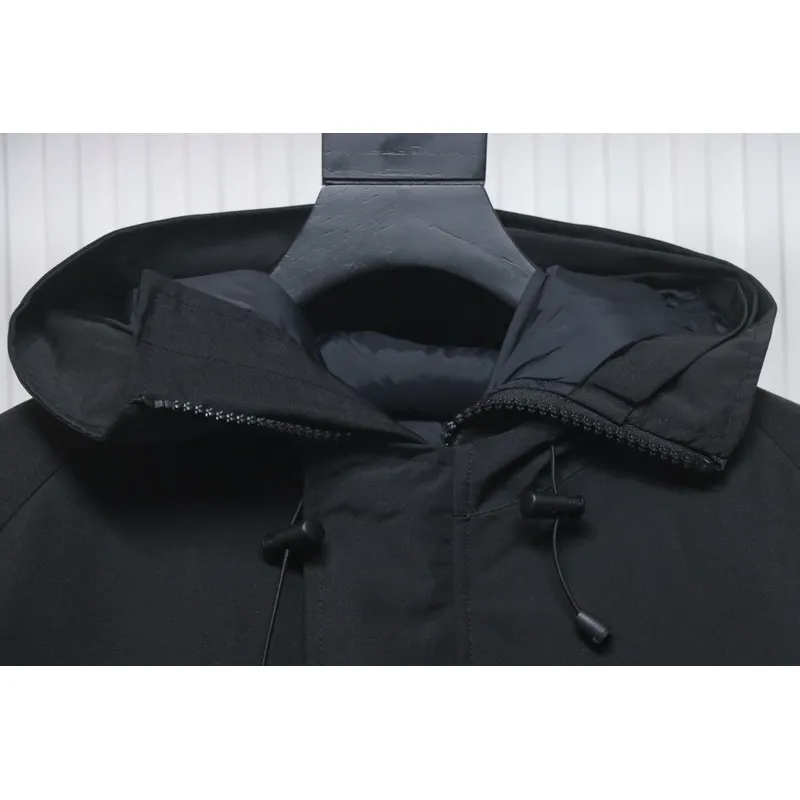 Canada Goose 01 Short Down Jacket