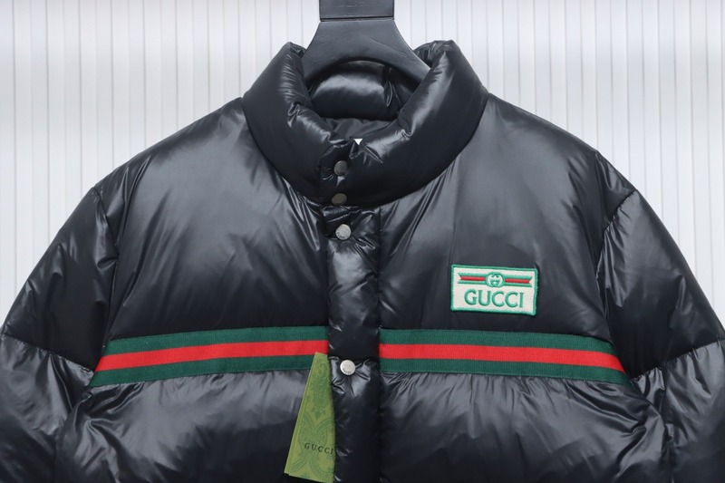 Gucci 22ss red and green ribbon down jacket