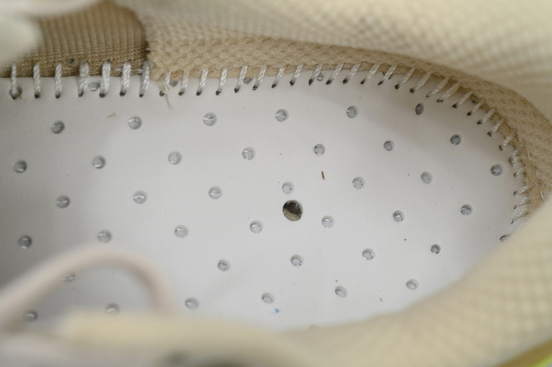  HOKA Mafate Speed 2 'Eggnog Oxford Tan'