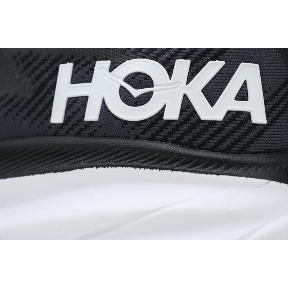 HOKA Clifton 9 2E Wide 'Black White'