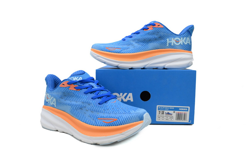 HOKA Clifton 9 'Coastal Sky'