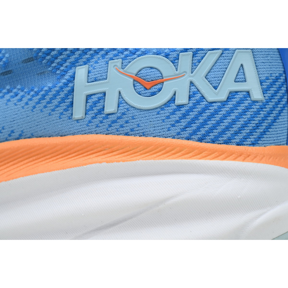 HOKA Clifton 9 'Coastal Sky'