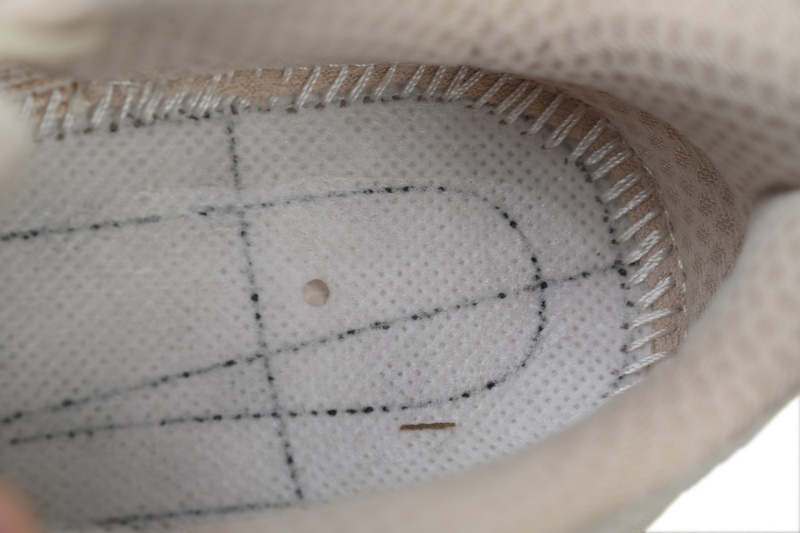 HOKA Clifton 9 'Shifting Sand'