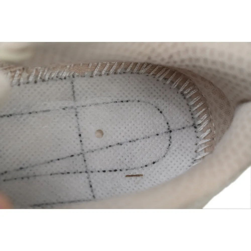 HOKA Clifton 9 'Shifting Sand'