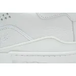 LOUIS VUITTON Trainer white 