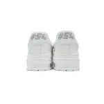LOUIS VUITTON Trainer white 