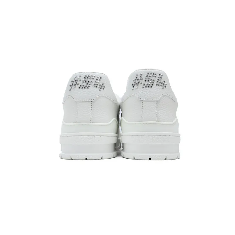 LOUIS VUITTON Trainer white 