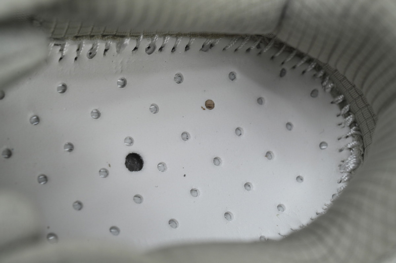 Mafate Three2 'Barley Seed Green'