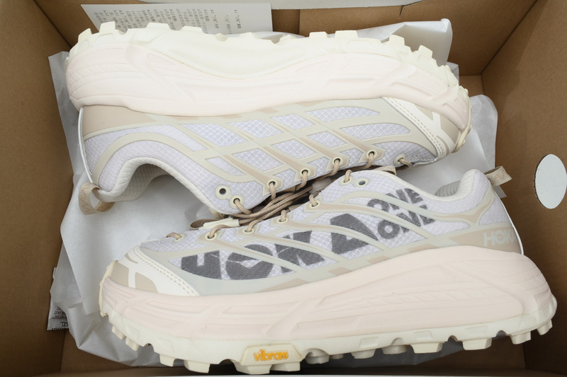 Mafate Three2 'Eggnog Shifting Sand'